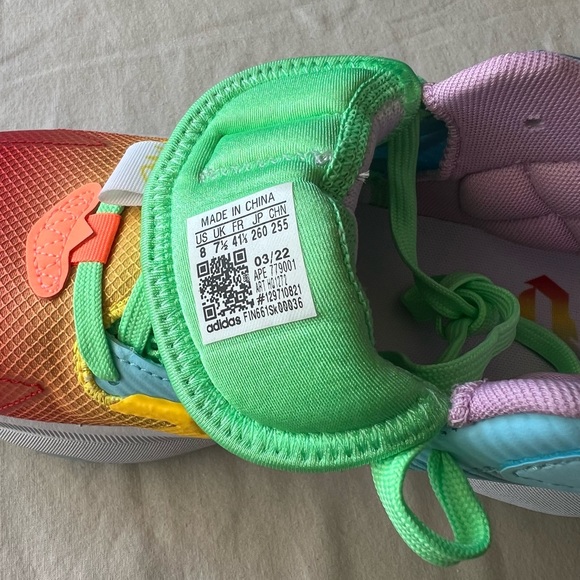 Adidas Dame Multicolor Rainbow Basketball Shoes Unixex adults Size 8 - Picture 4 of 8